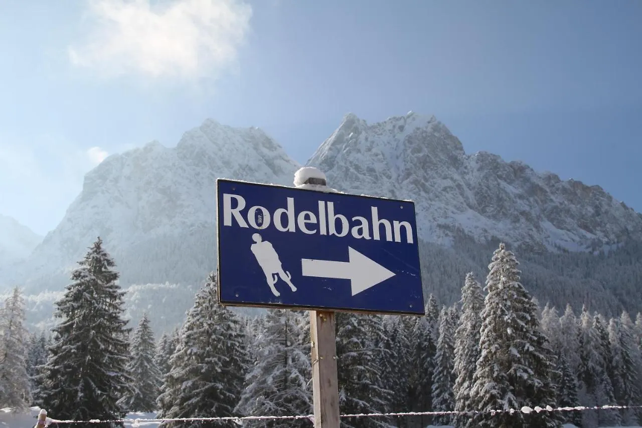 ****  Bayern Resort Hotel - Adults Only - Mit Zugspitzblick - Eibsee-Naehe - Wellnessbereich - Naturpool Im Sommer Grainau Germany