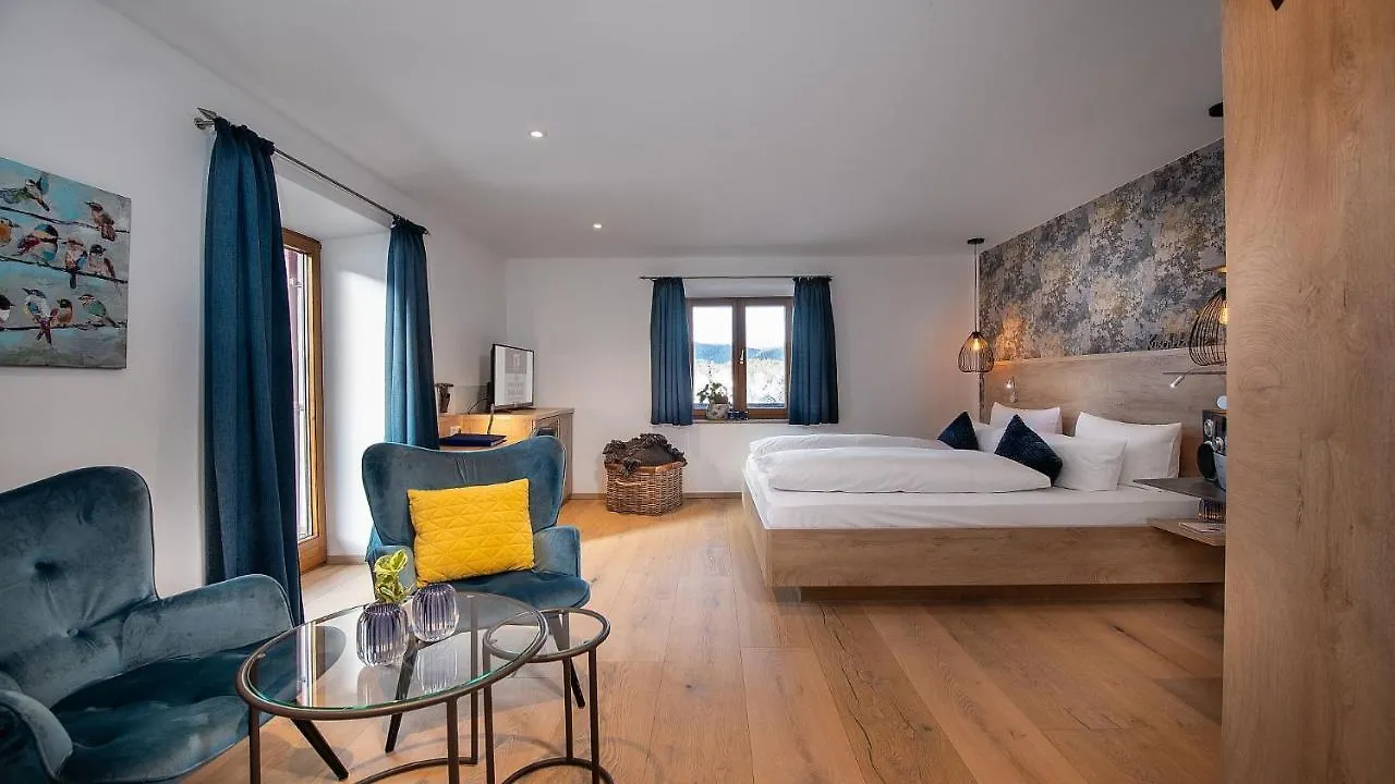 Bayern Resort Hotel - Adults Only - Mit Zugspitzblick - Eibsee-Naehe - Wellnessbereich - Naturpool Im Sommer Grainau