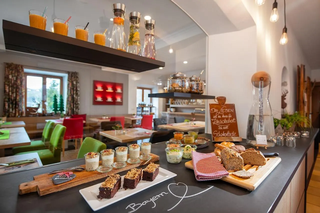 Bayern Resort Hotel - Adults Only - Mit Zugspitzblick - Eibsee-Naehe - Wellnessbereich - Naturpool Im Sommer Grainau